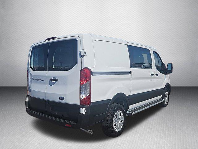 2023 ford transit-250 base