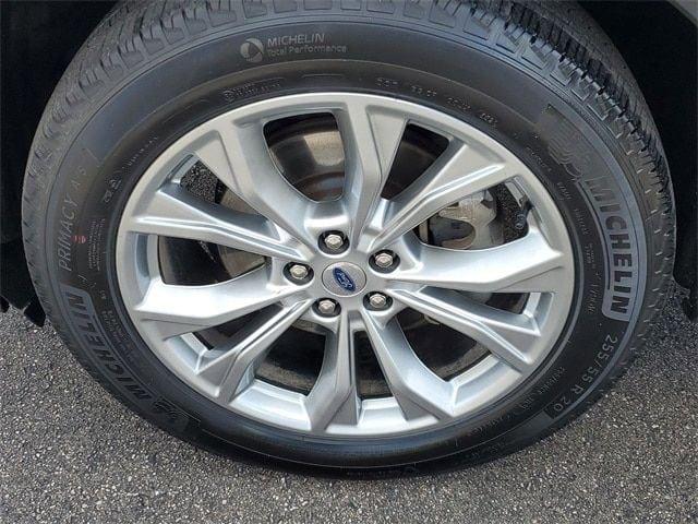 2021 ford explorer xlt in kalamazoo, michigan