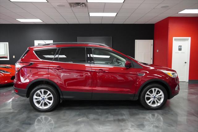 2018 ford escape se