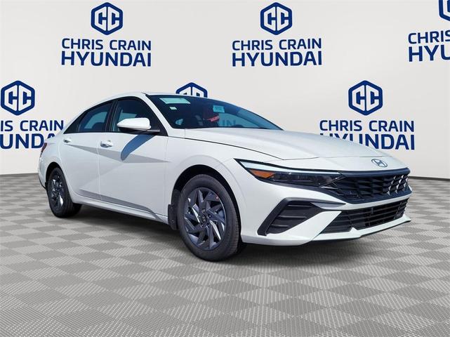 2024 hyundai elantra hev blue