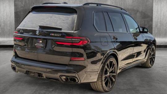 2025 BMW X7