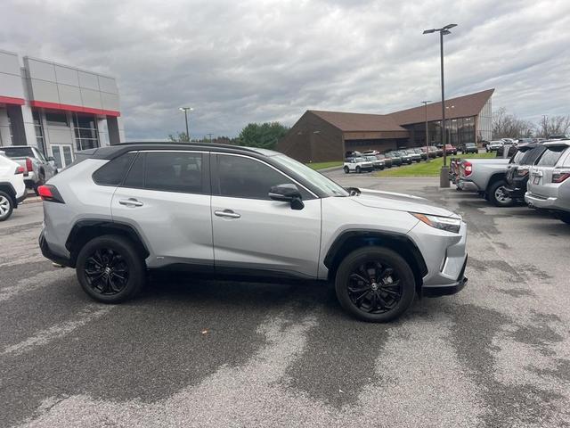 2022 toyota rav4 hybrid xse