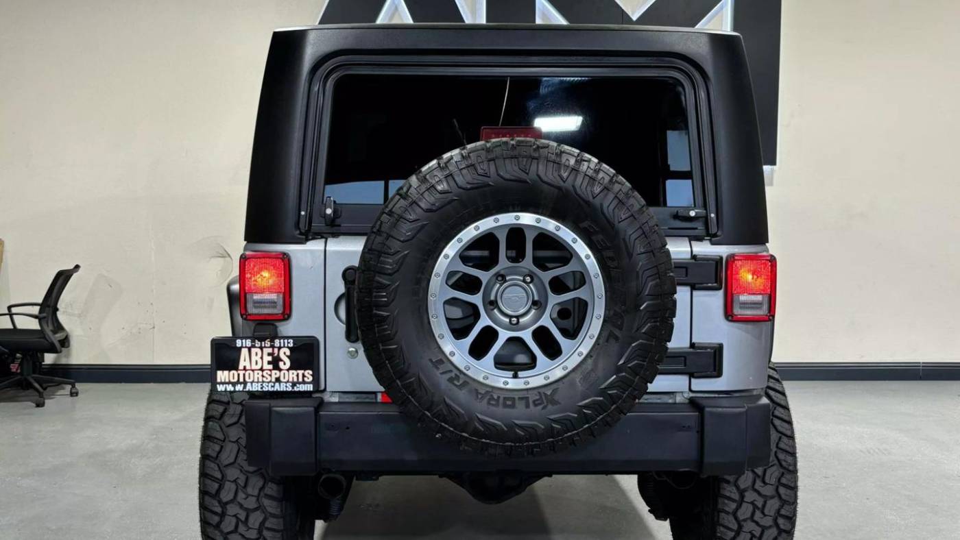 2014 jeep wrangler sport