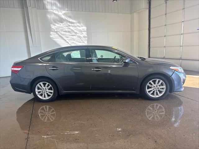2013 toyota avalon xle