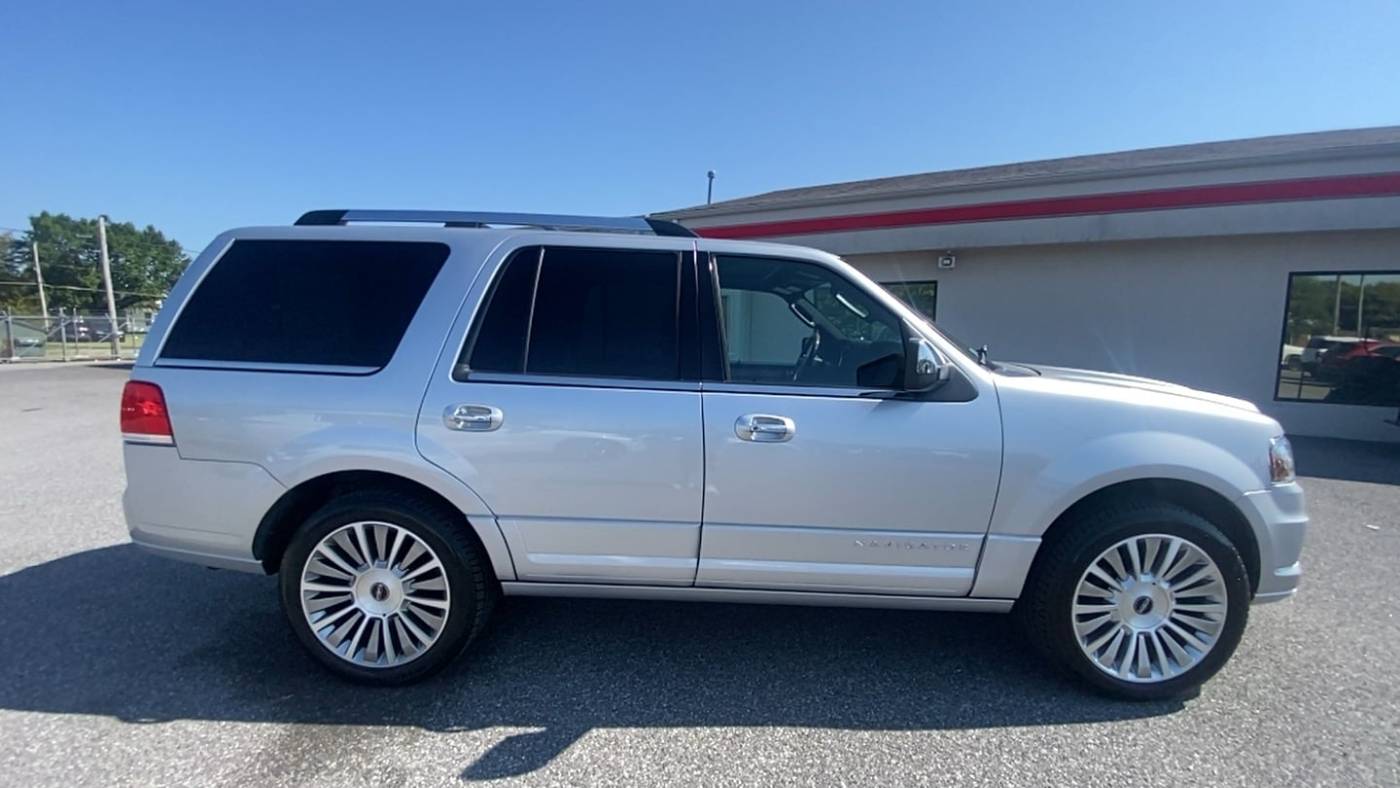 2016 lincoln navigator select
