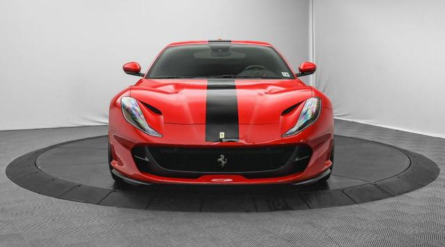 2020 ferrari 812 superfast base