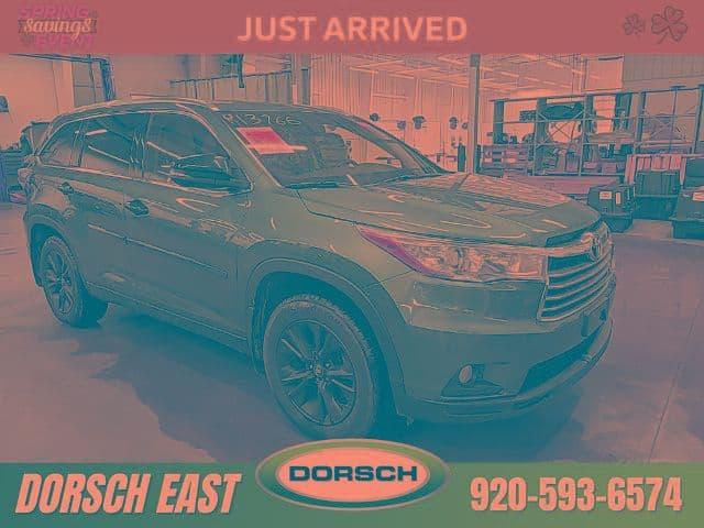 2016 toyota highlander xle in green bay, wisconsin