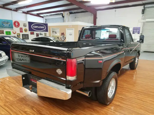 custom dually 7.3 diesel!!