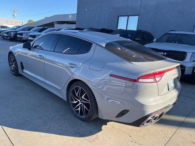 2022 kia stinger gt-line