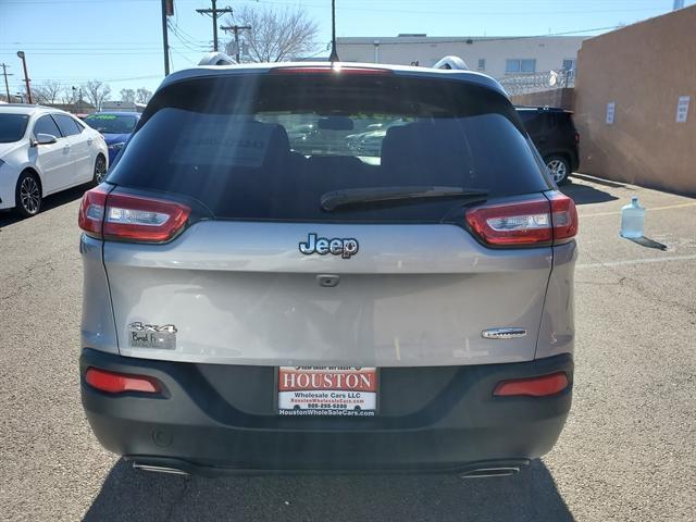 2017 jeep cherokee latitude