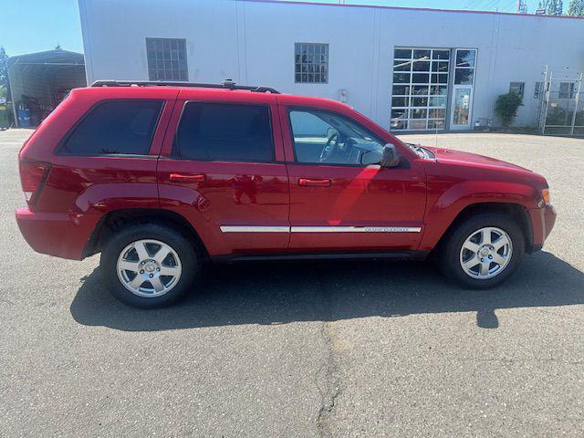 2010 jeep grand cherokee laredo