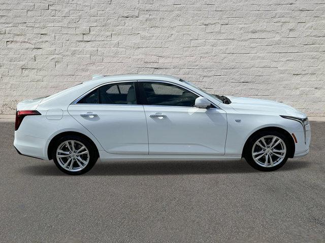 2021 cadillac ct4 luxury