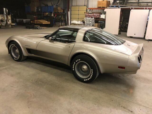1982 chevrolet corvette collector's edition