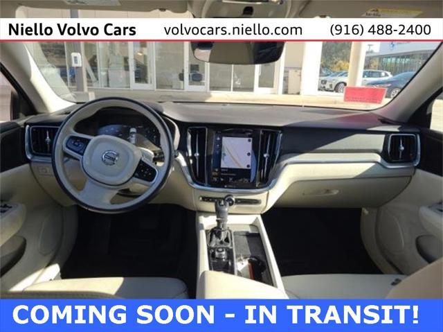 2022 volvo v60 cross country t5