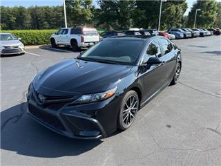 2023 Toyota Camry hybrid se