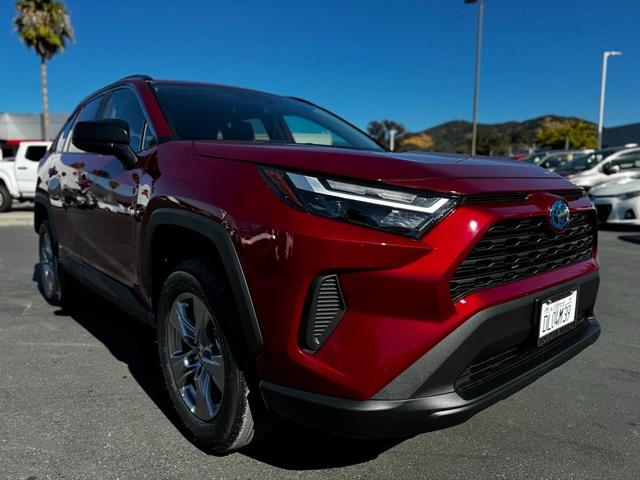 2024 toyota rav4 hybrid le