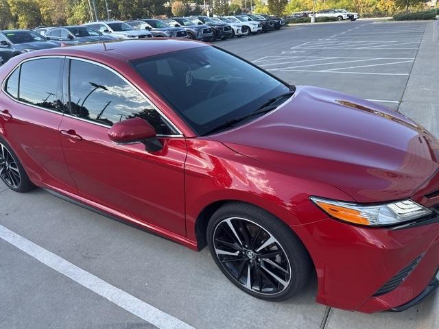 2020 toyota camry xse