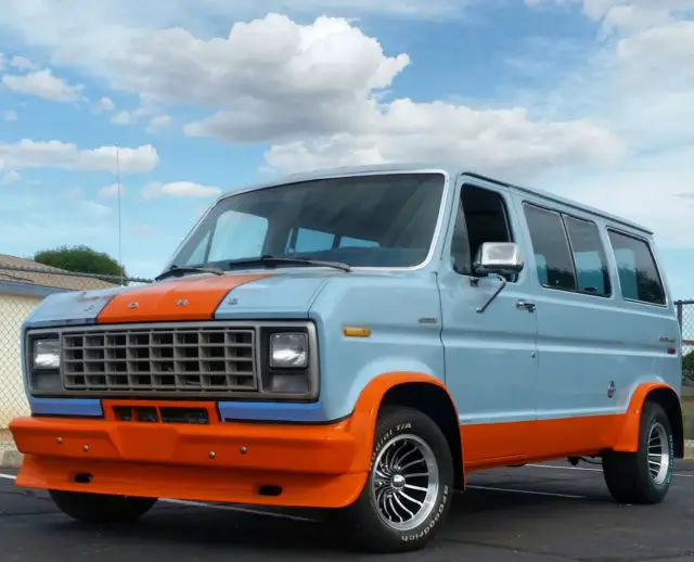 1979 one of a knd ford e100 clubwagon swb shorty 70s style custom van