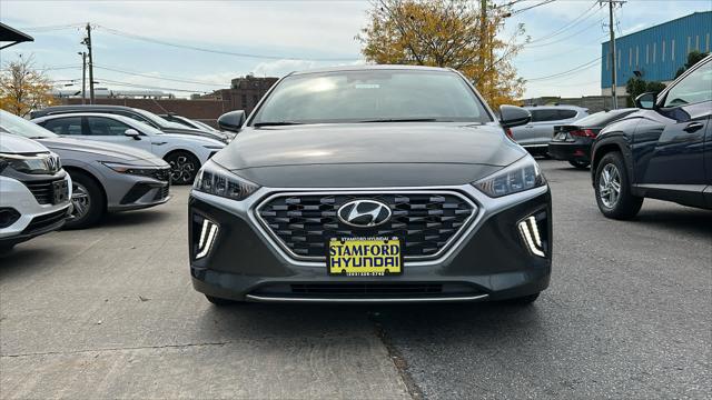 2022 hyundai ioniq plug-in hybrid sel