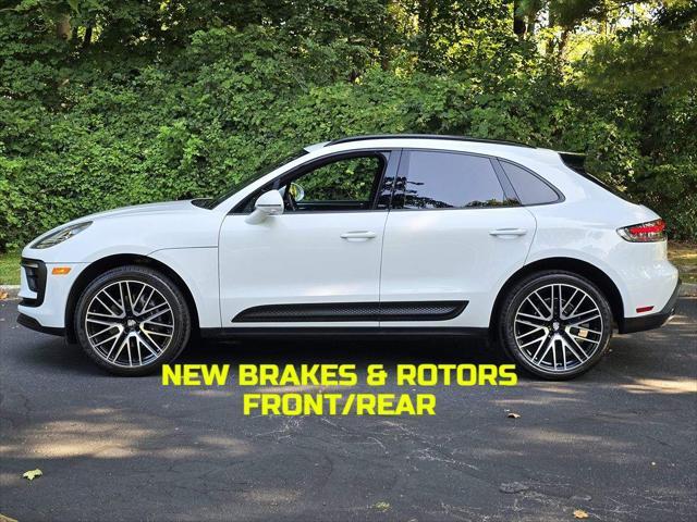 2022 porsche macan base
