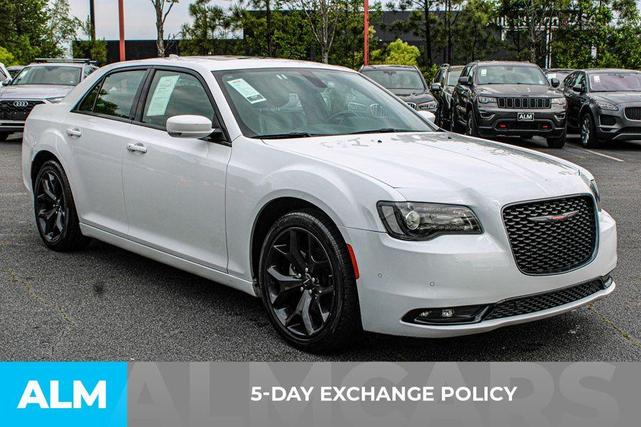 2022 chrysler 300 s