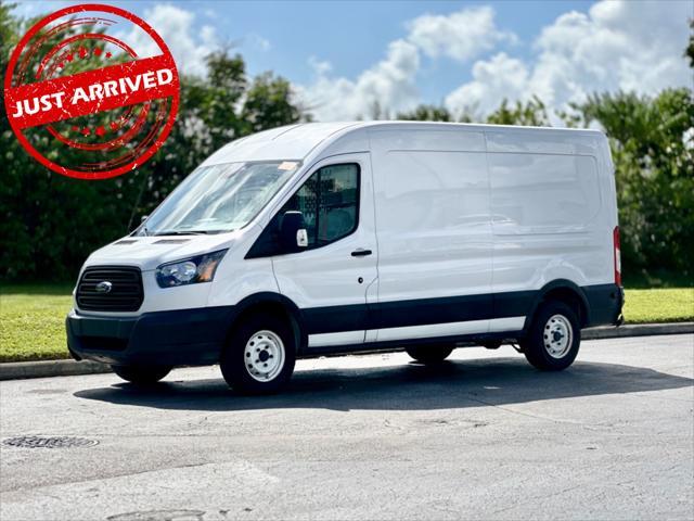 2019 ford transit-150 base