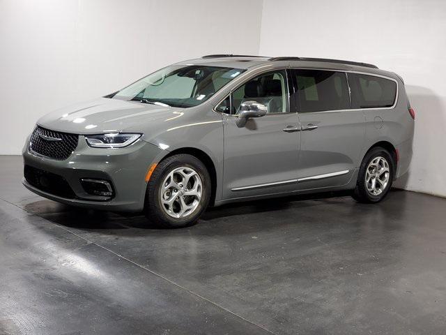 2022 chrysler pacifica limited
