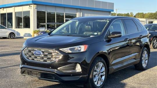 2022 Ford Edge titanium
