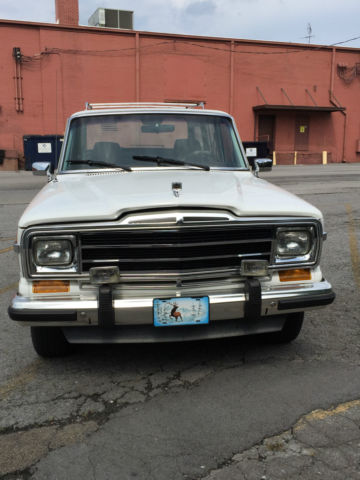 1990 jeep grand wagoneer - 2 owner all original in mint condition!!!