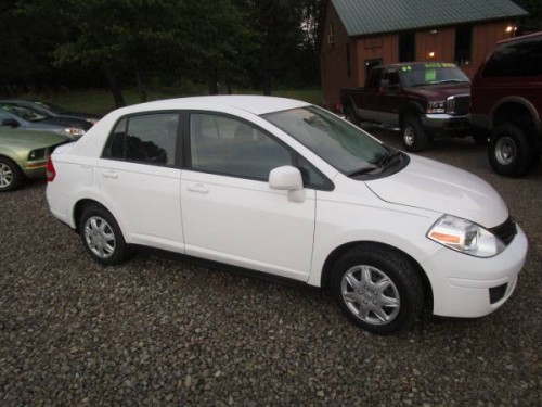 2011 nissan versa s 1.8l in ohio