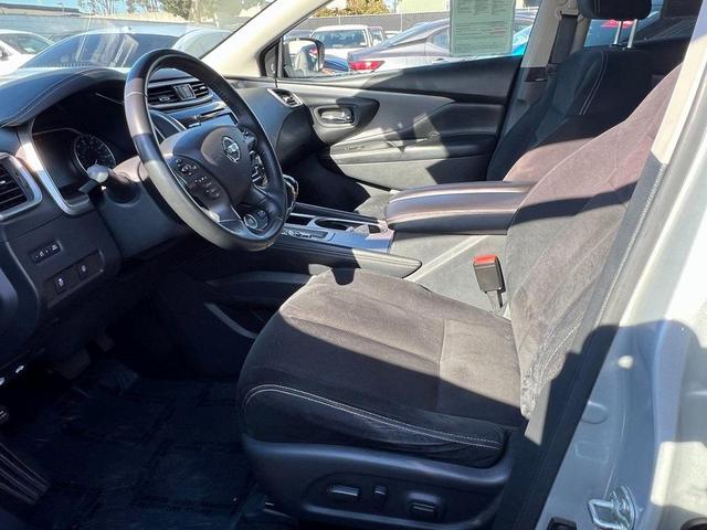 2021 nissan murano sv