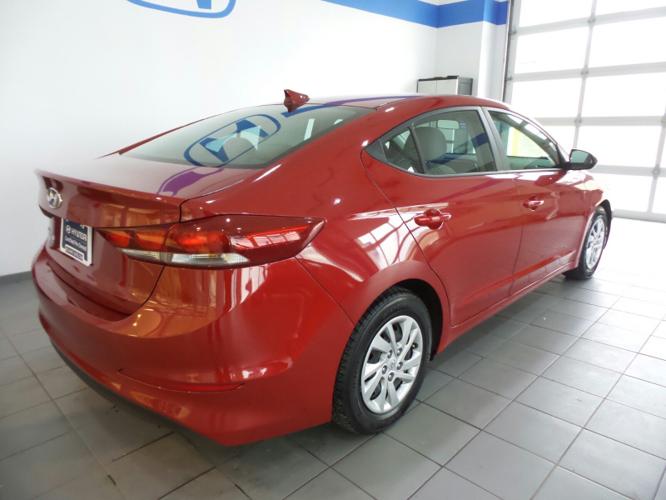 used 2017 hyundai elantra se sedan indiana, pa 15701 for sale in indiana, pennsylvania