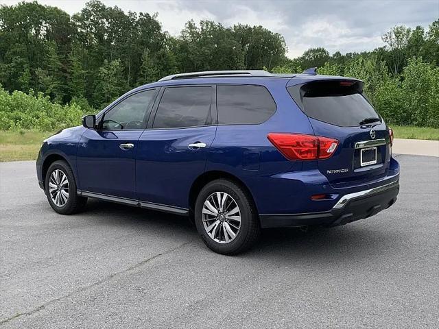 2020 nissan pathfinder sv 2wd