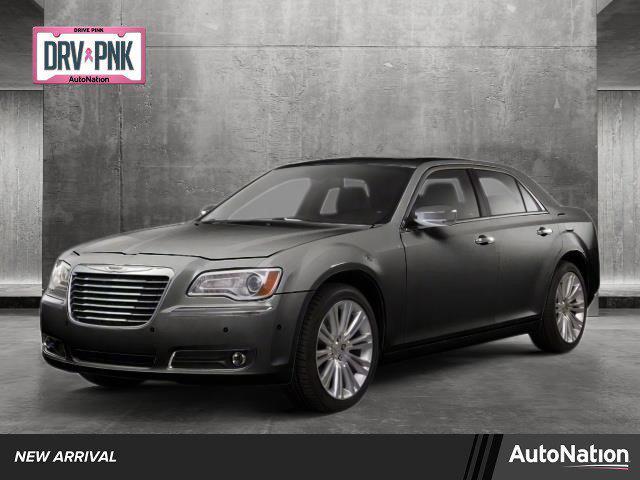 2012 chrysler 300 srt8