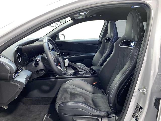 2022 hyundai elantra n base