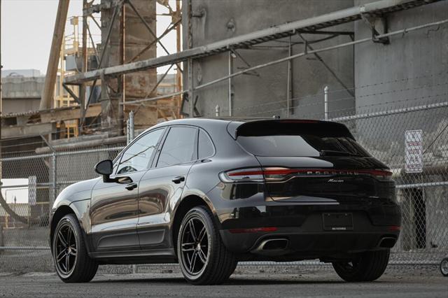 2020 porsche macan base