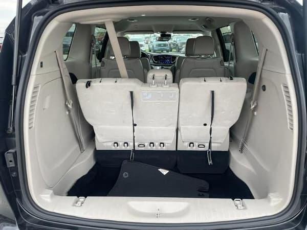 2021 chrysler pacifica in chicago, illinois