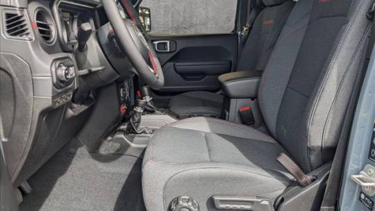 2024 Jeep Gladiator