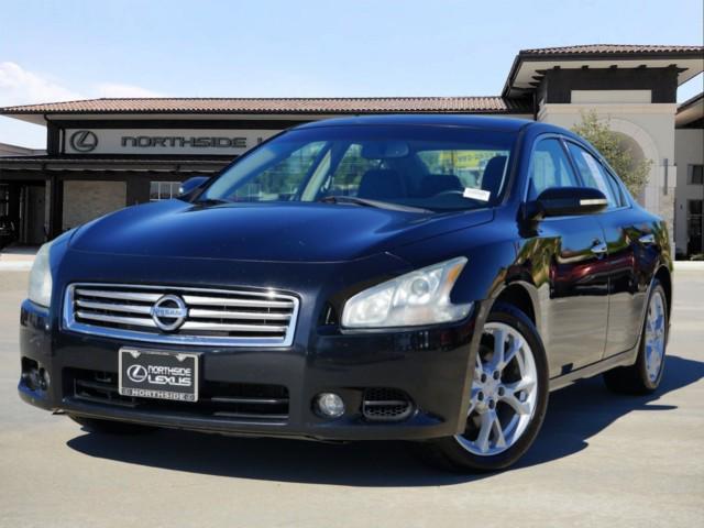 2014 nissan maxima sv