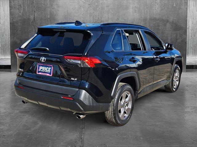 2022 toyota rav4 xle