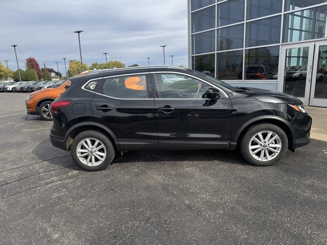 2019 nissan rogue sport sv