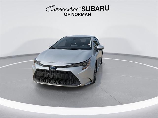 2022 toyota corolla hybrid le
