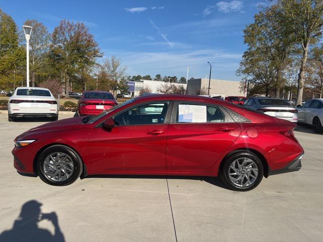 2024 hyundai elantra sel