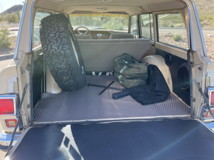 jeep wagoneer