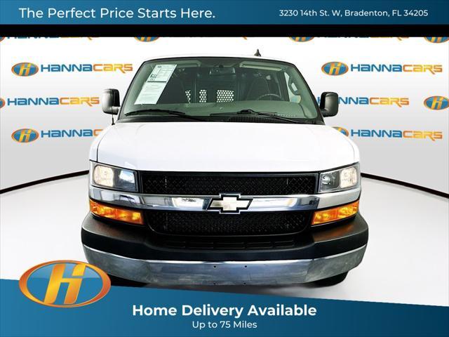 2022 chevrolet express 2500 rwd 2500 regular wheelbase wt