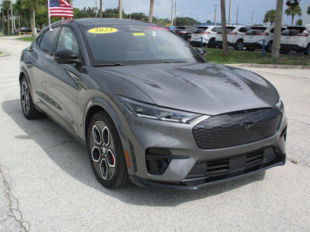 2023 ford mustang mach-e gt