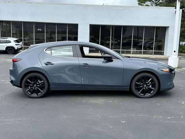 2024 mazda mazda3 2.5 s carbon edition