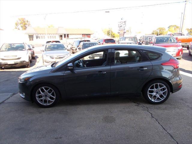 2015 ford focus se