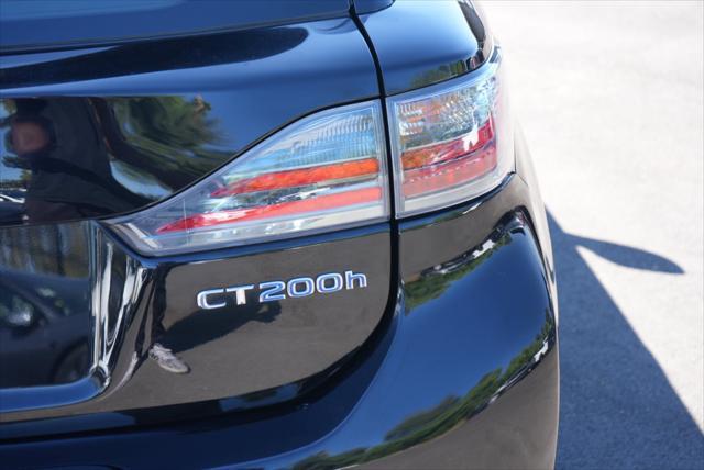 2013 lexus ct 200h 200h