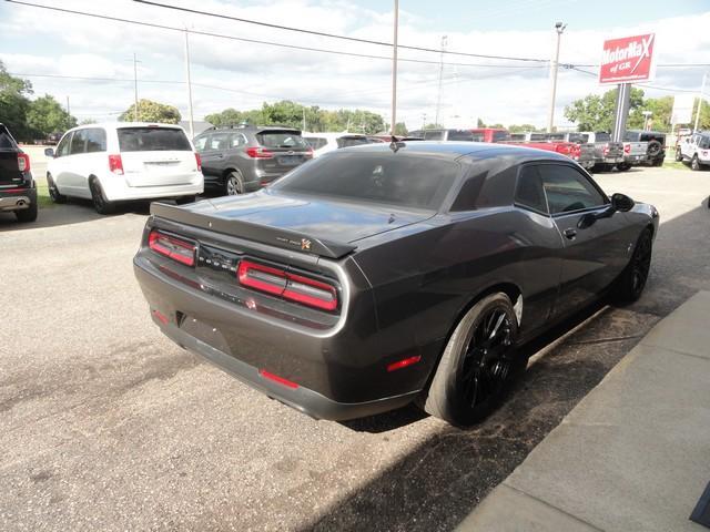 2020 dodge challenger r/t scat pack